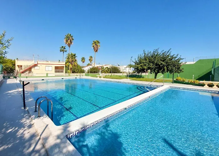 2 Bedroom Stunning In