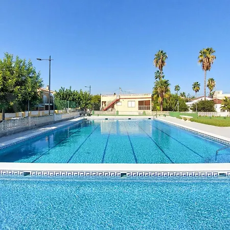 2 Bedroom Stunning In Vakantiehuis