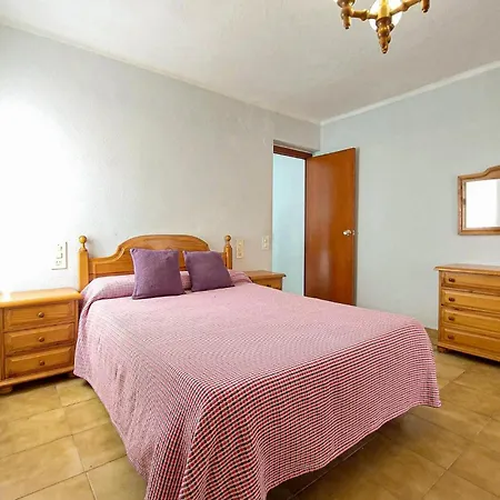 Vakantiehuis 2 Bedroom Stunning In